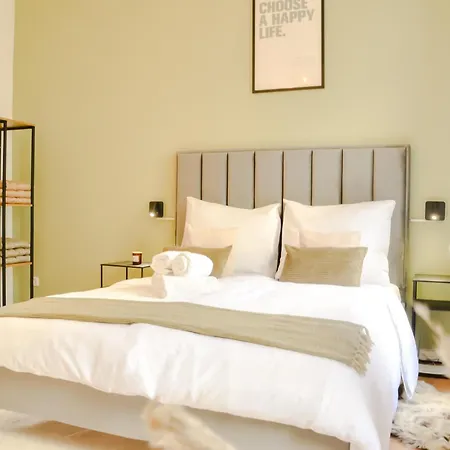 Milpau 1 - Modernes Und Zentrales Studio-apartment Mit Queensize-bett - Netflix, Nespresso, Smart-tv Und Terrasse * Essen