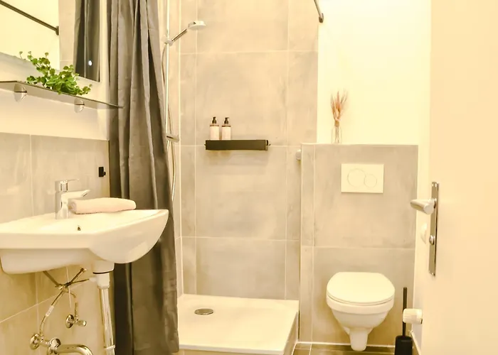 Appartement Milpau 1 - Modernes Und Zentrales Studio-apartment Mit Queensize-bett - Netflix, Nespresso, Smart-tv Und Terrasse *